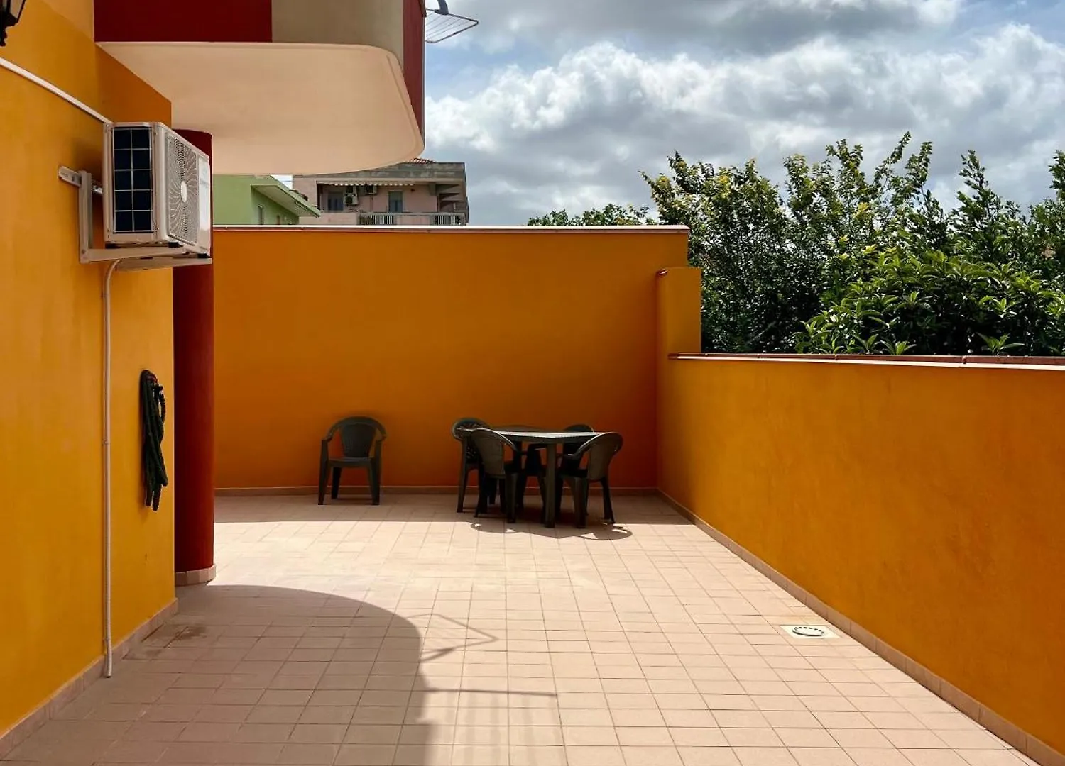 Giulia'S House Apartment Olmedo